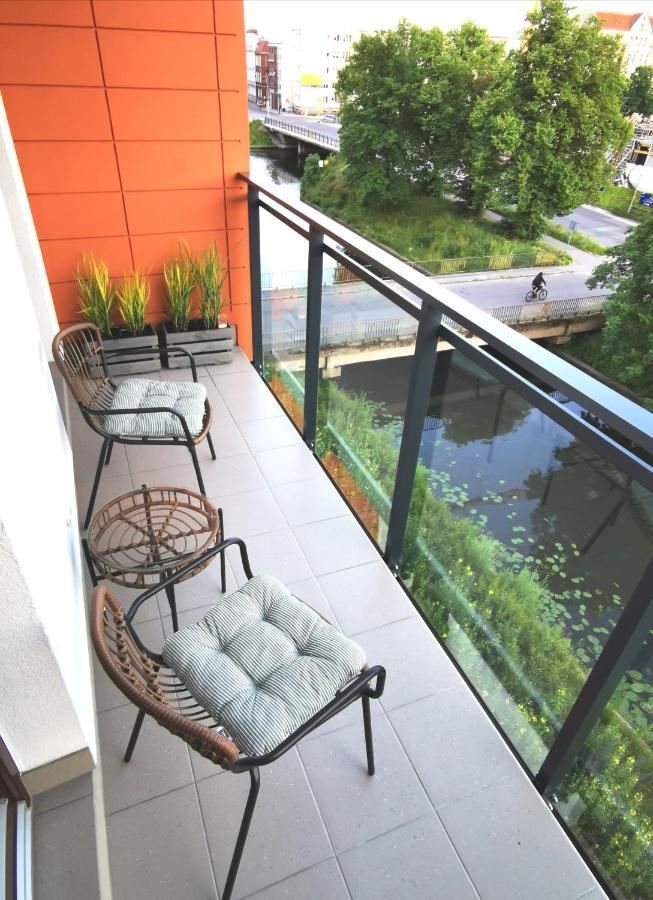 Trident Apartment I กดัญสก์ ภายนอก รูปภาพ